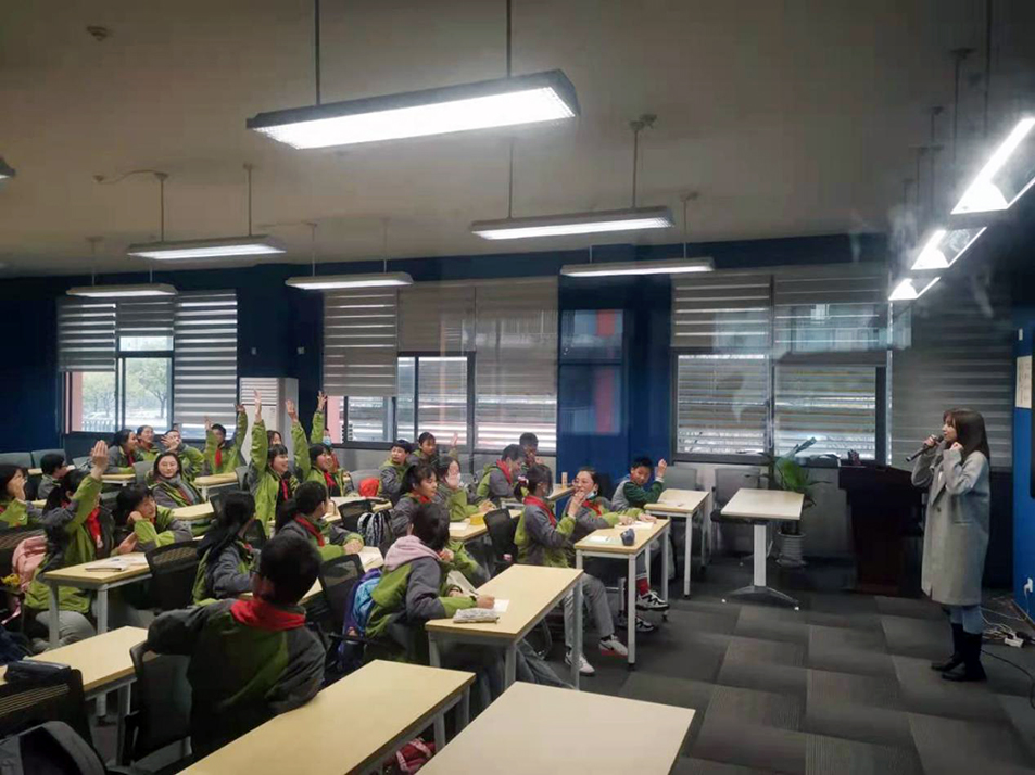 2021.3.18 青博举办献礼建党百年学生志愿讲解员培训活动2.jpg